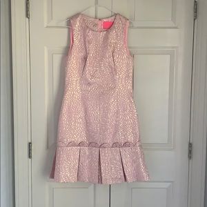 Lilly Pulitzer size 6 beautiful never worn
